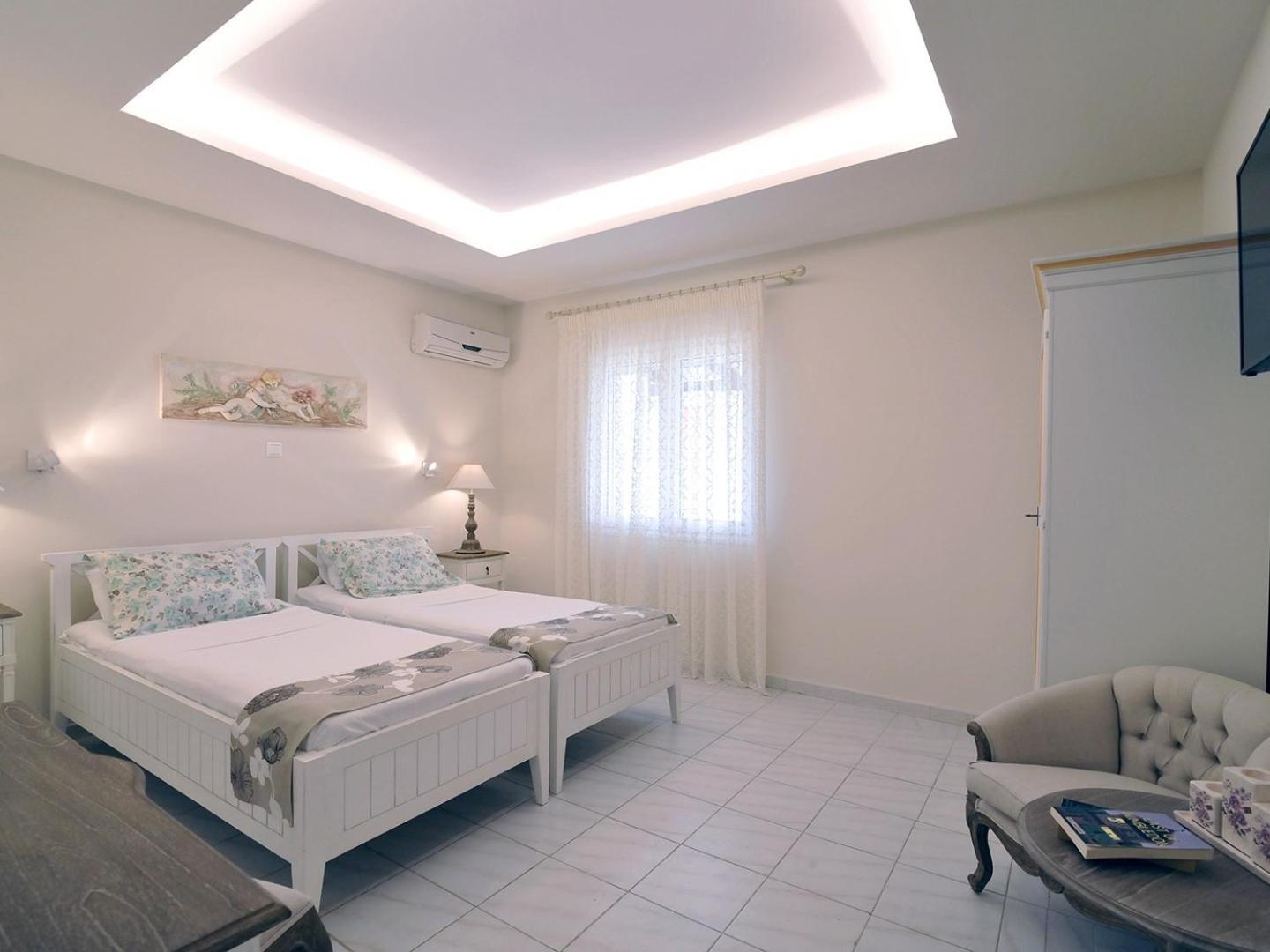 Pyramid City Apartments Agios Spyridon  Exterior foto